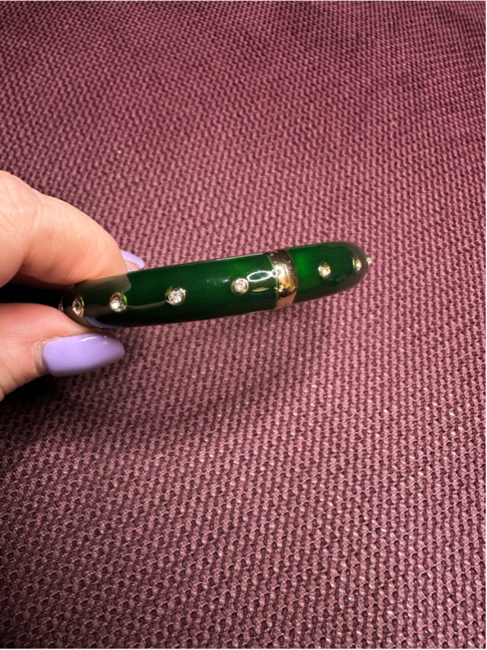 Women's Unbranded Green and Gold Tone Hinged Bangle Bracelet One Size